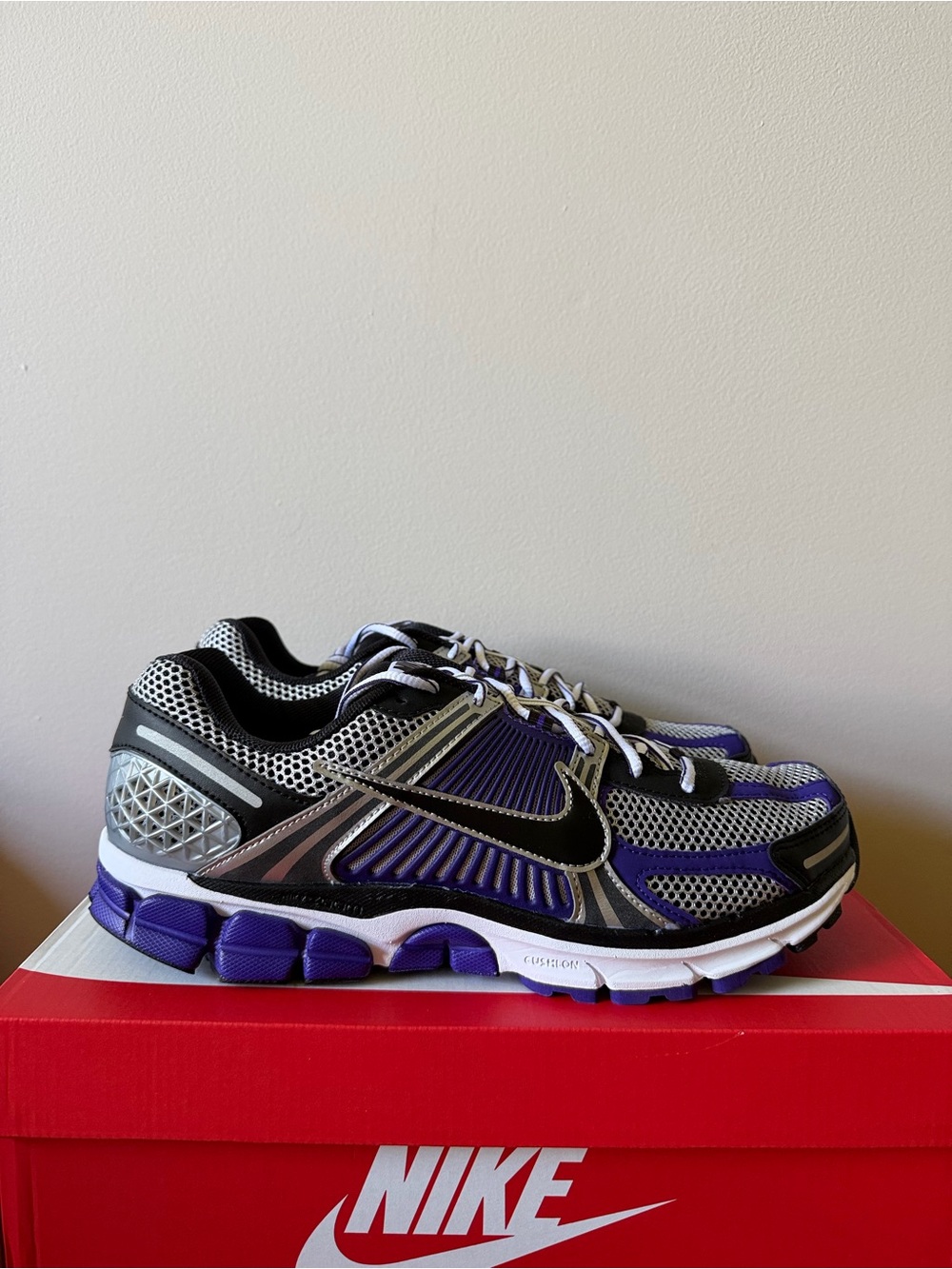 Nike Zoom Vomero 5 Purple Metallic Silver IM2220-095 Men’s Size 12